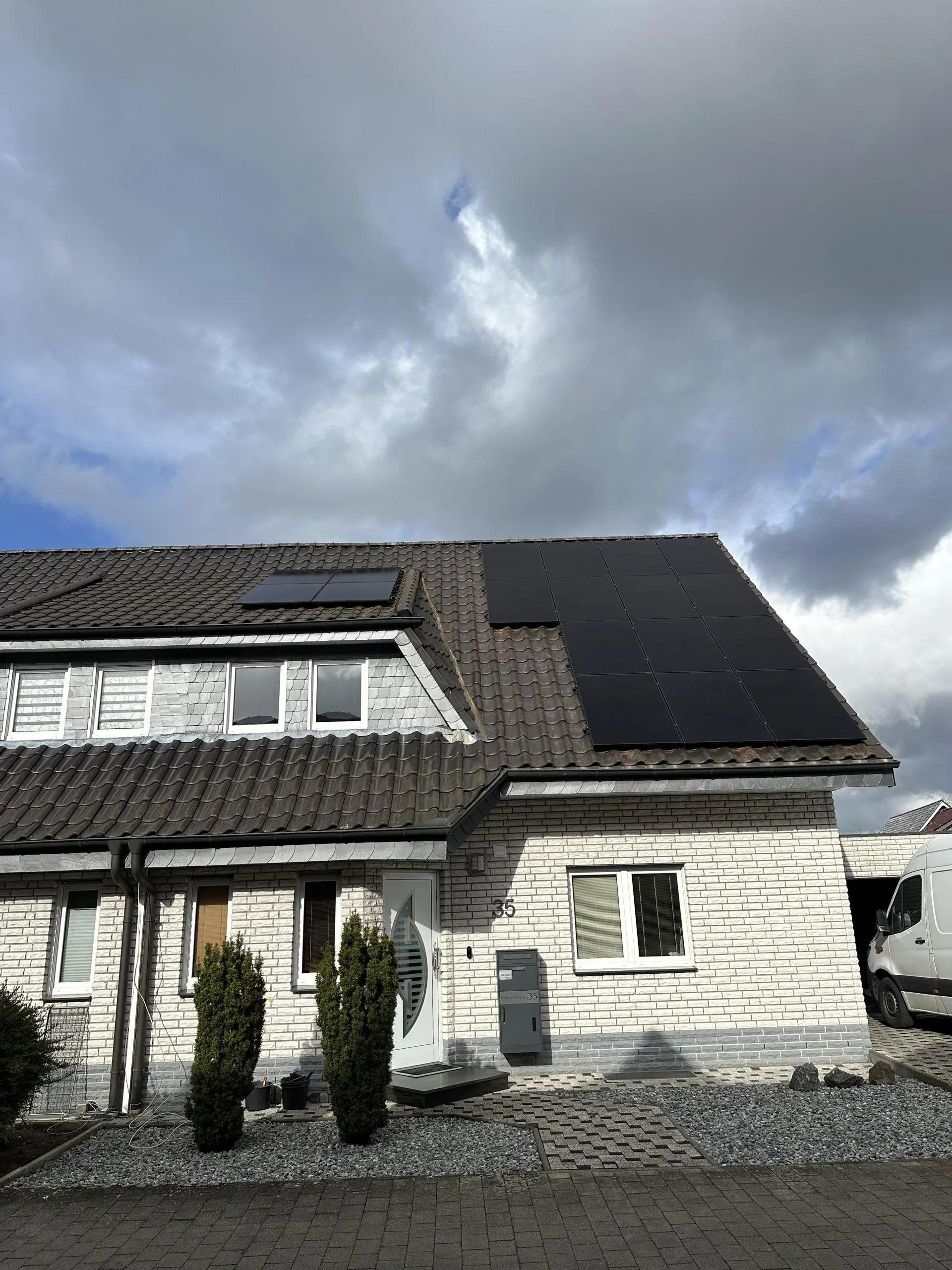 Photovoltaikanlage installiert durch Kosmobauer in Voerde